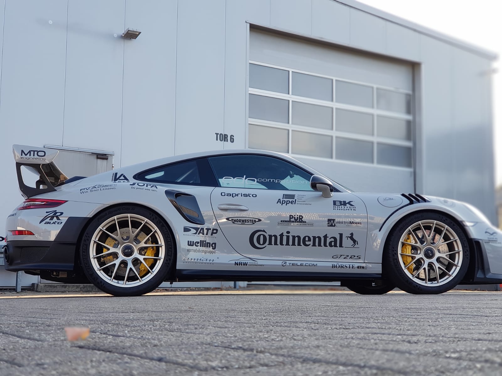 Essen Motor Show - Continental Stand - Porsche 991 GT2RS